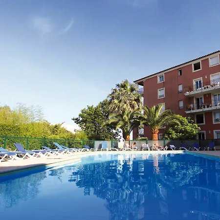 Lagrange Port-marine Appart hôtel Sainte-Maxime